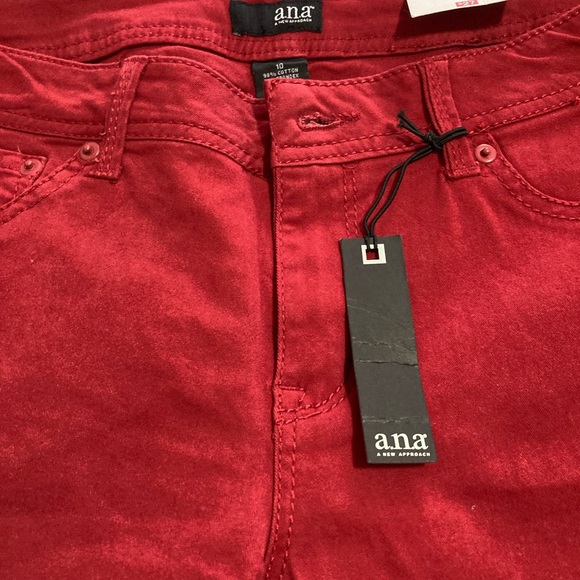 NWTS Ladies Red Jeans - Picture 7 of 10